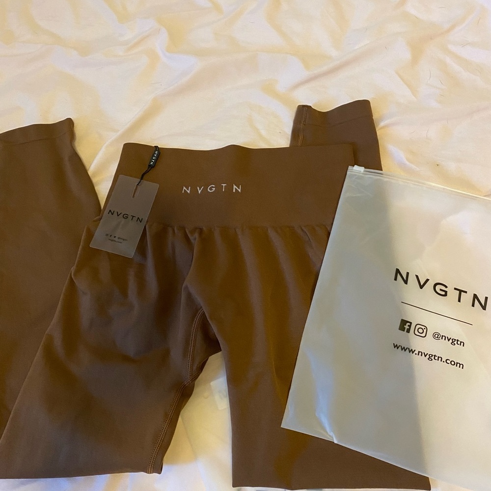 NVGTN NWT Leggings